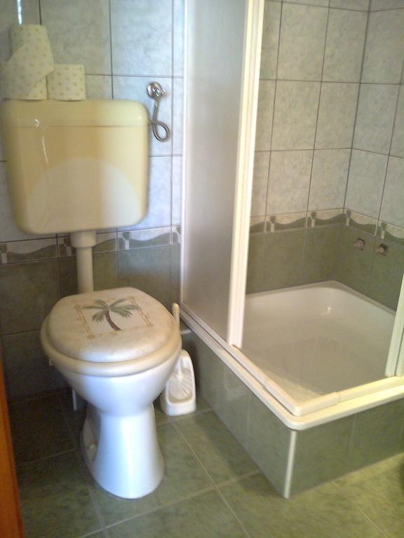 Marina-Bük Apartmanház Oda fotoğraf