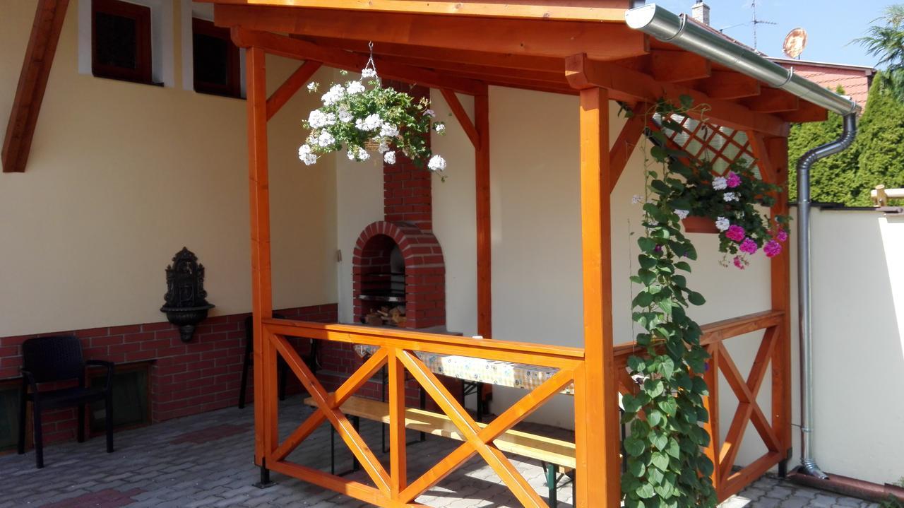 Marina-Bük Apartmanház Dış mekan fotoğraf